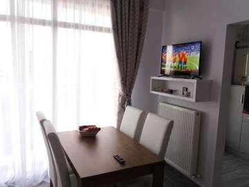 Фотографии Дома для отпуска Apartament RAMI Mamaia Nord г. Мамайя Норд – Нэводари (Румыния) №2 Фото Дома для отпуска Apartament RAMI Mamaia Nord г. Мамайя Норд – Нэводари 2