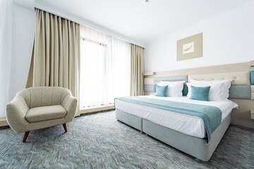 Фото номера Стандартный двухместный номер с 1 кроватью Отель Hotel Manor г. Мамайя Норд – Нэводари 5