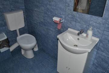 Фото номера Двухместный номер с 1 кроватью и балконом Гостевой дом Vila Cristina 1 г. Мамайя Норд – Нэводари 5