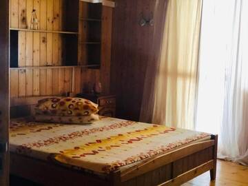 Фото номера Двухместный номер с 1 кроватью и общей ванной комнатой Проживание в семье Villa Fiesta г. Мамайя Норд – Нэводари 2
