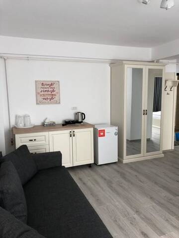 Фото номера Апартаменты с 1 спальней Отели типа «постель и завтрак» Apartments Excelsior Mamaia Nord г. Мамайя Норд – Нэводари 41