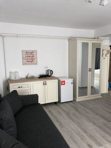 Фото номера Апартаменты с 1 спальней Отели типа «постель и завтрак» Apartments Excelsior Mamaia Nord г. Мамайя Норд – Нэводари 15