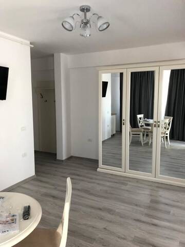 Фото номера Апартаменты с 1 спальней Отели типа «постель и завтрак» Apartments Excelsior Mamaia Nord г. Мамайя Норд – Нэводари 26