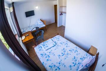 Фото номера Трехместный номер Гостевой дом Vila Coty г. Мамайя Норд – Нэводари 10
