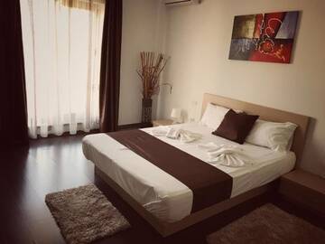 Фото номера Номер Делюкс с кроватью размера «king-size» Гостевой дом MRC RESORT Mamaia Nord г. Мамайя Норд – Нэводари 9
