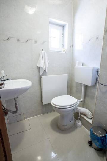 Фото номера Номер с кроватью размера «king-size» и балконом Гостевой дом Vila 7A - Mamaia Nord г. Мамайя Норд – Нэводари 6