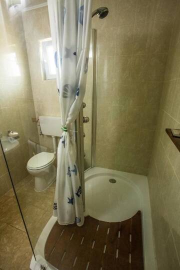 Фото номера Номер с кроватью размера «king-size» и балконом Гостевой дом Vila 7A - Mamaia Nord г. Мамайя Норд – Нэводари 4