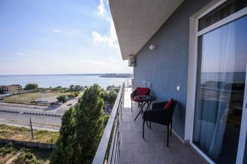 Фото номера Апартаменты Делюкс Апарт-отели Magnum Residence г. Мамайя Норд – Нэводари 8