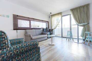 Фото номера Апартаменты с балконом Гостевой дом The Shore House г. Мамайя Норд – Нэводари 49