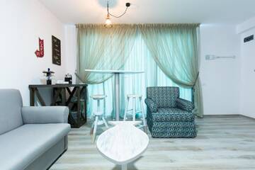 Фото номера Апартаменты с балконом Гостевой дом The Shore House г. Мамайя Норд – Нэводари 11
